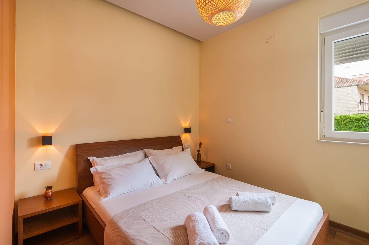 Guesthouse Lion Сплит Екстериор снимка