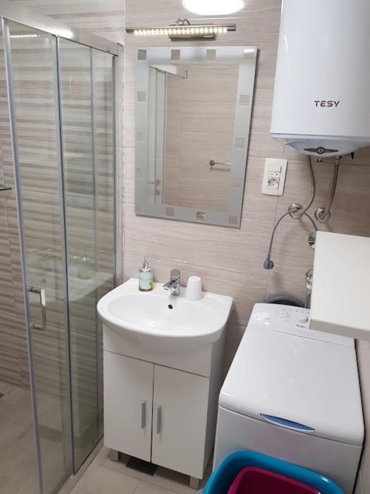 Guesthouse Lion Сплит Екстериор снимка