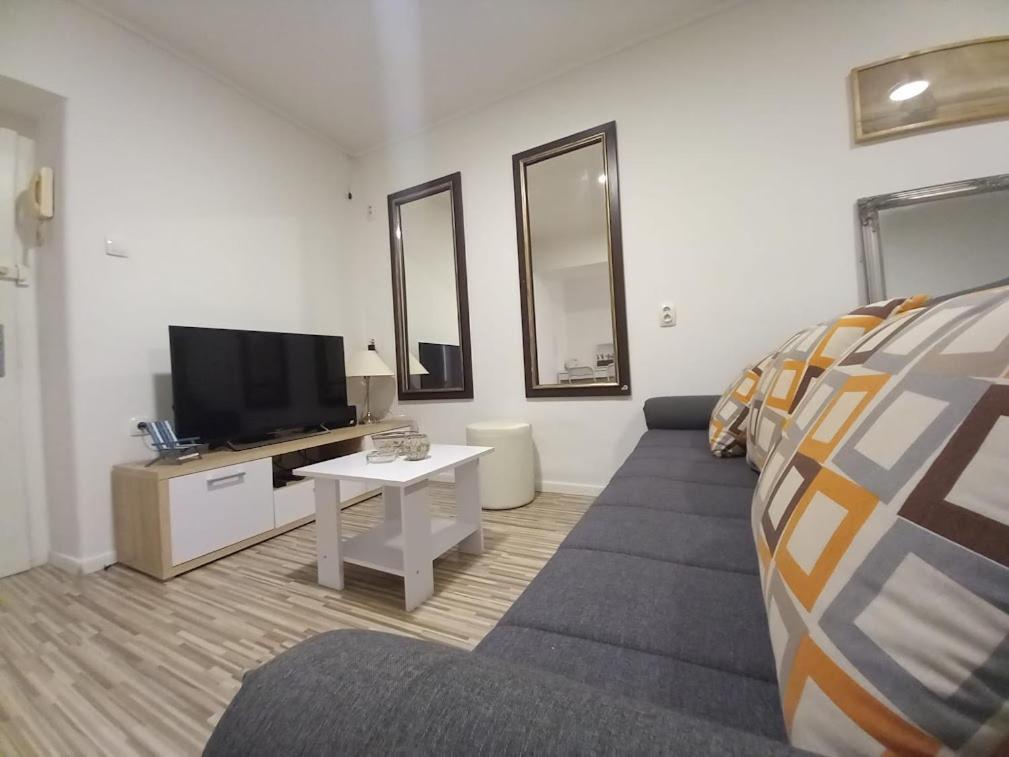 Guesthouse Lion Сплит Екстериор снимка