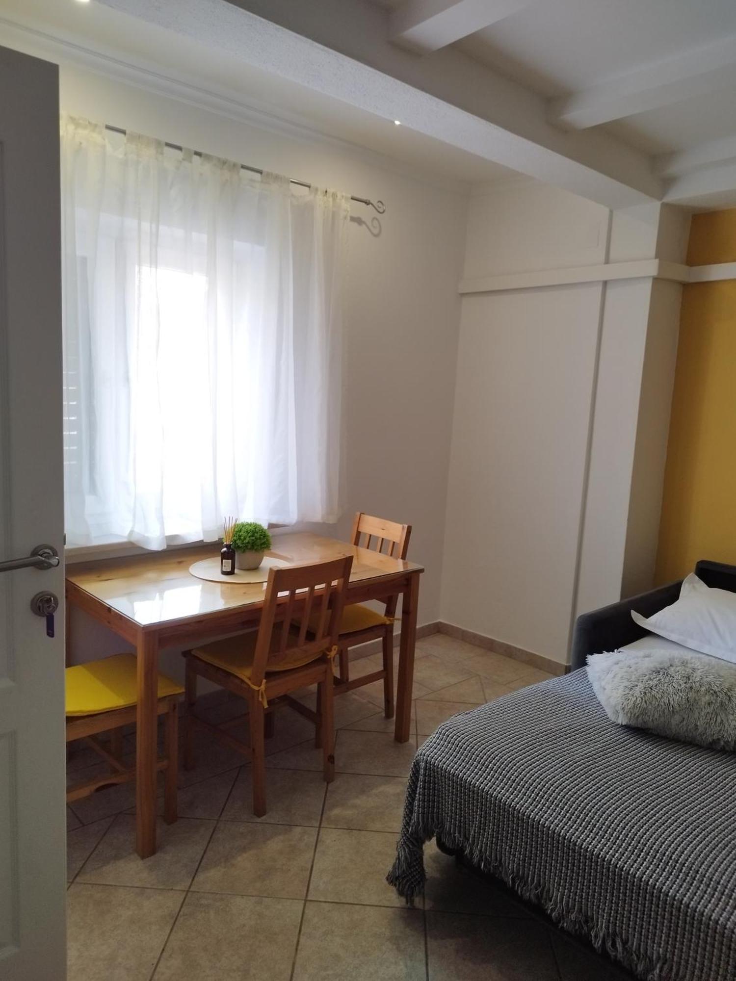 Guesthouse Lion Сплит Екстериор снимка