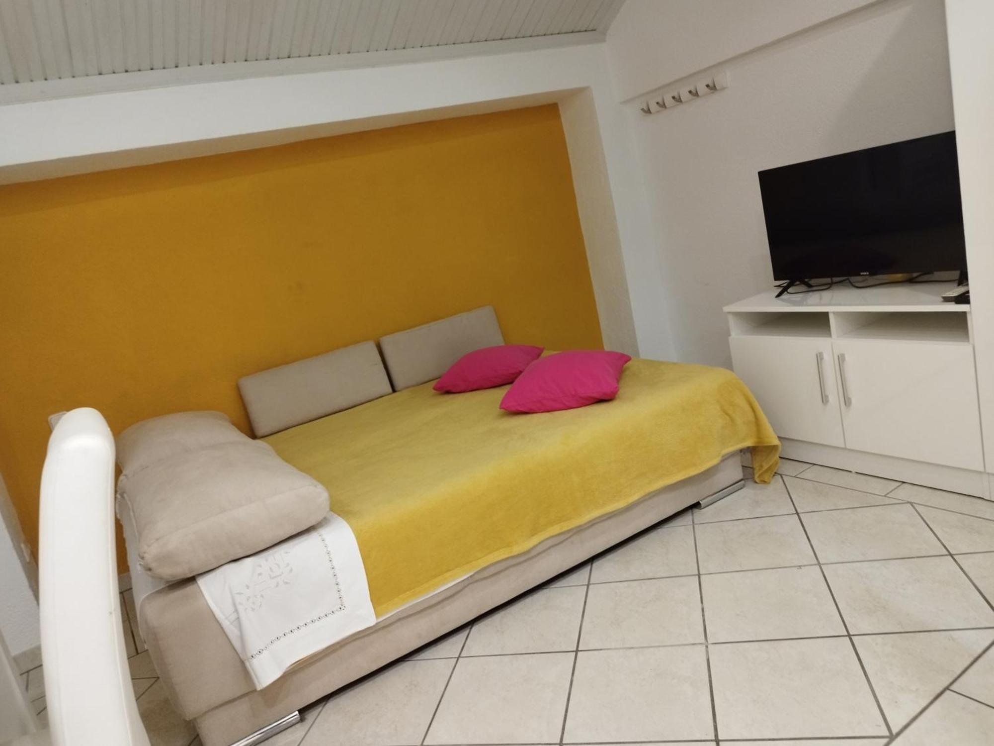 Guesthouse Lion Сплит Екстериор снимка