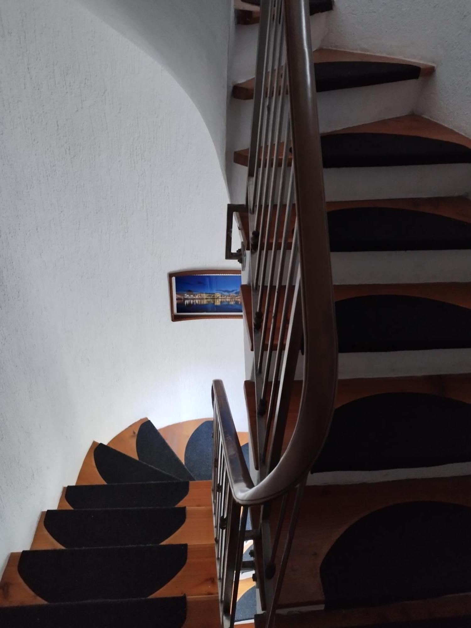 Guesthouse Lion Сплит Екстериор снимка