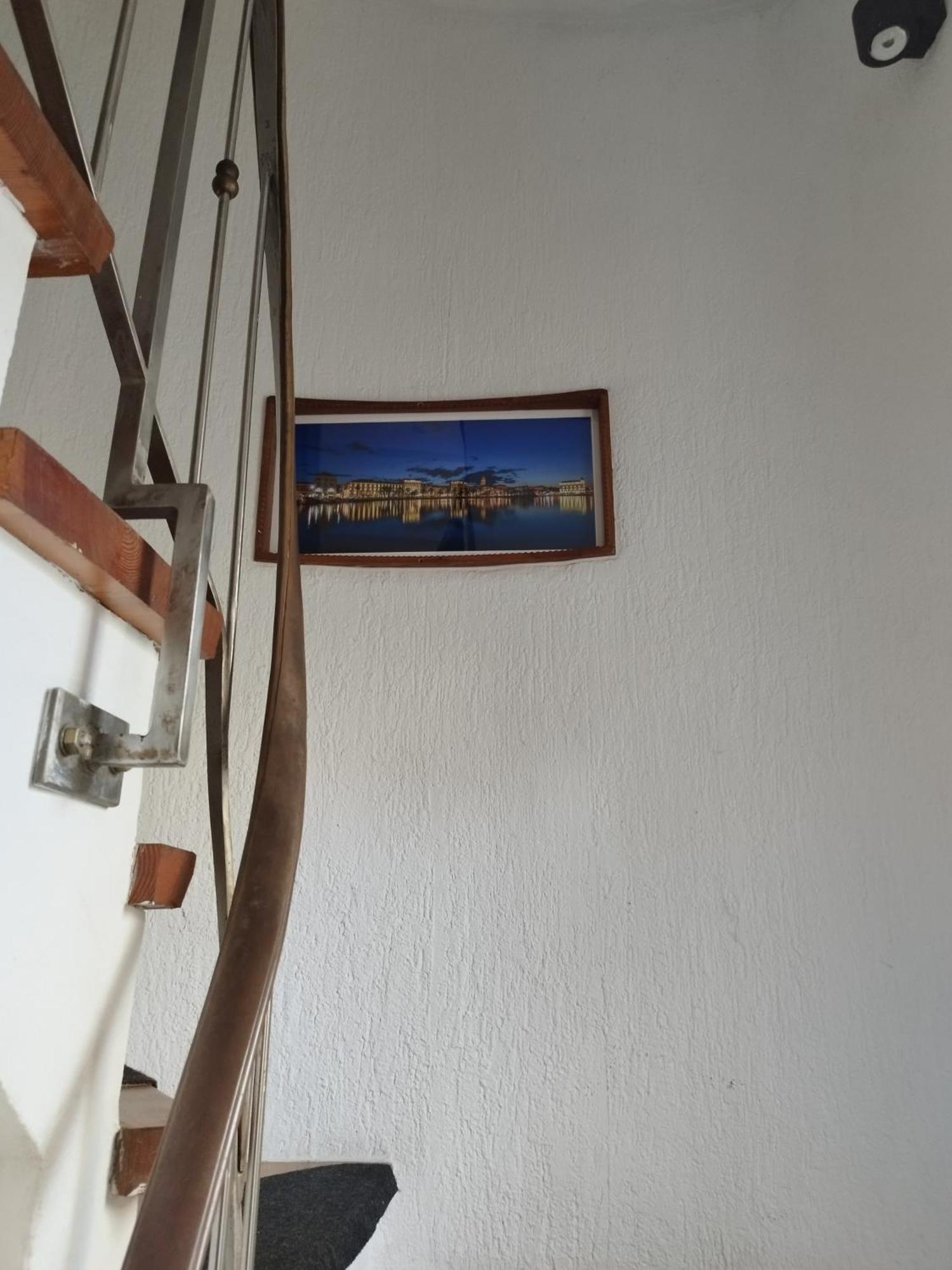 Guesthouse Lion Сплит Екстериор снимка