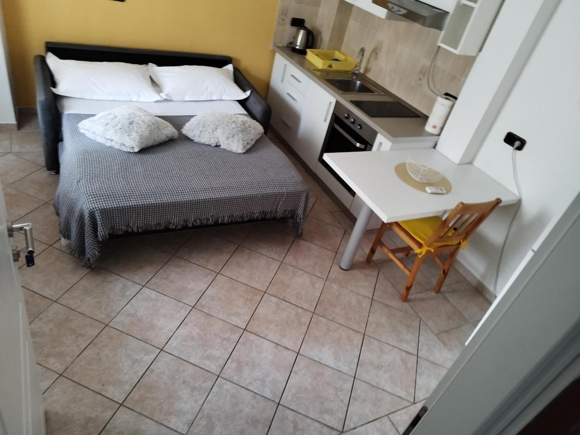 Guesthouse Lion Сплит Екстериор снимка