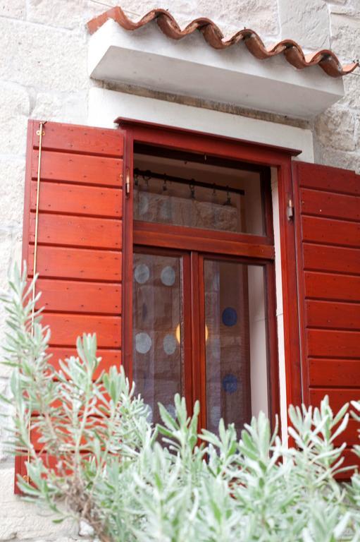 Guesthouse Lion Сплит Стая снимка